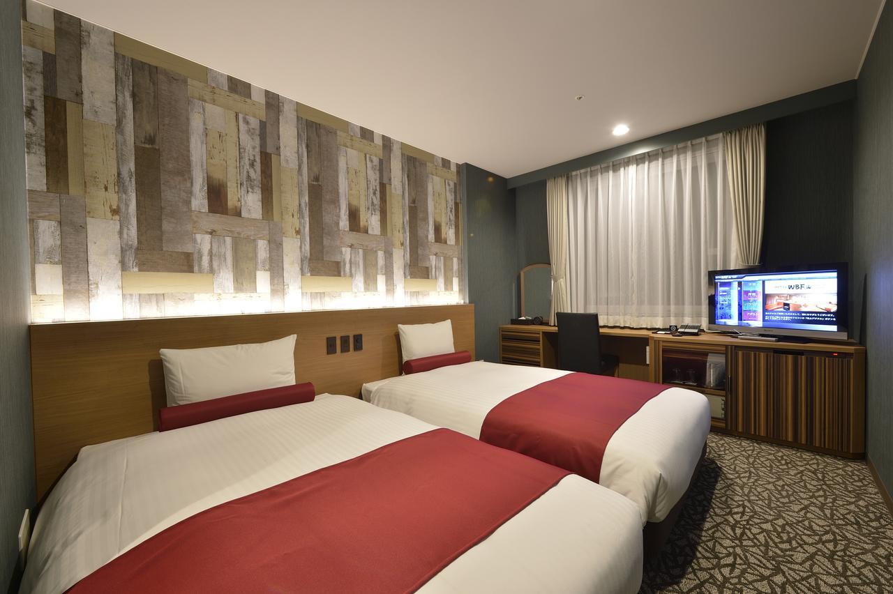Hotel WBF Sapporo Odori Esterno foto